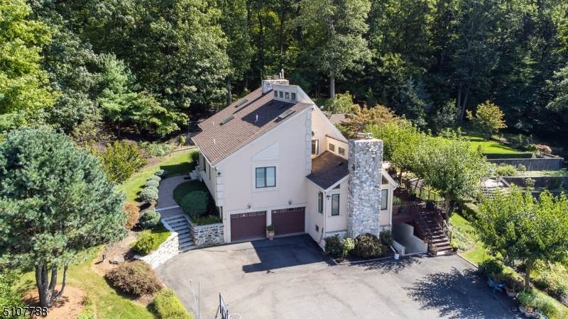 42 Zander Ln - Photo 1