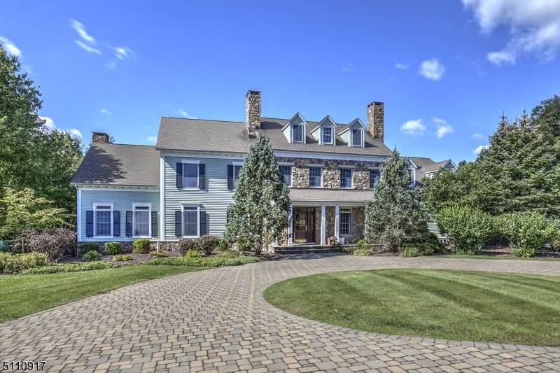 11 Main St - Photo 1