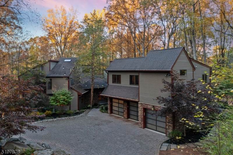 33 Hollow Brook Rd - Photo 1