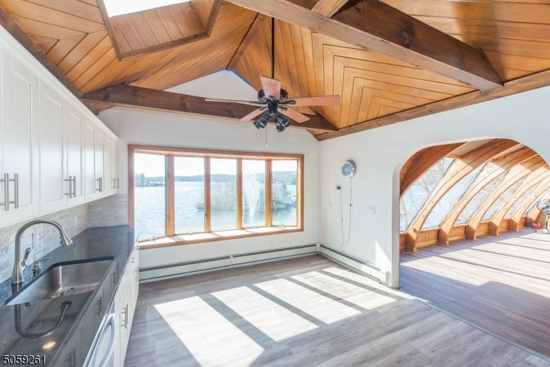 638 Lakeside Ave - Photo 1