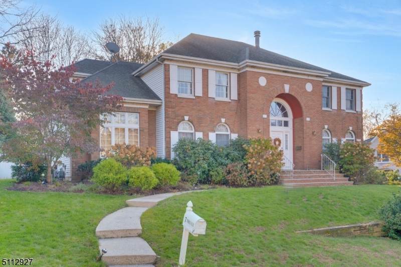 7 Oneill Dr - Photo 1