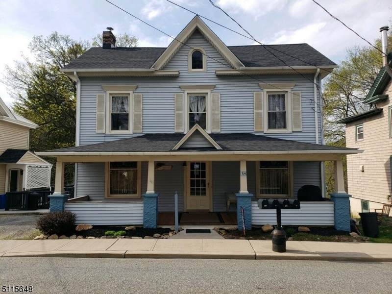 38 Wells Ave - Photo 1