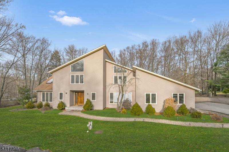 11 Vista Dr - Photo 1