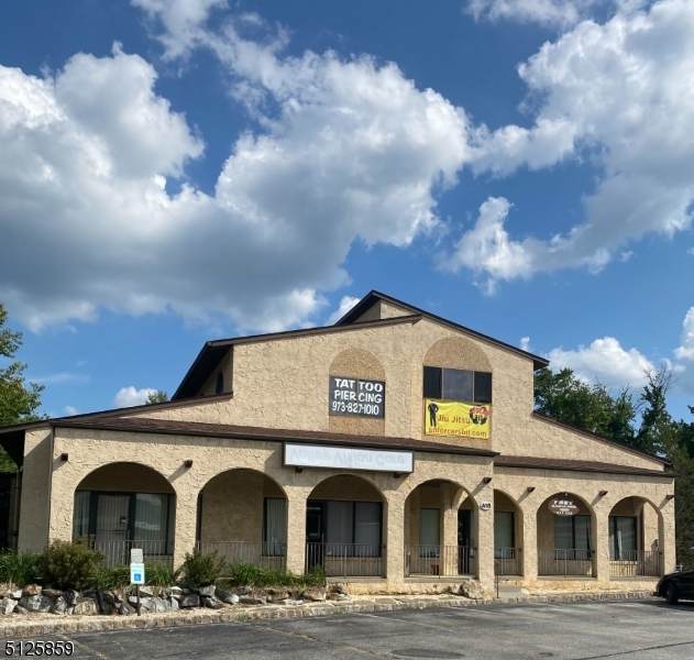 418 Route 23 - Photo 1