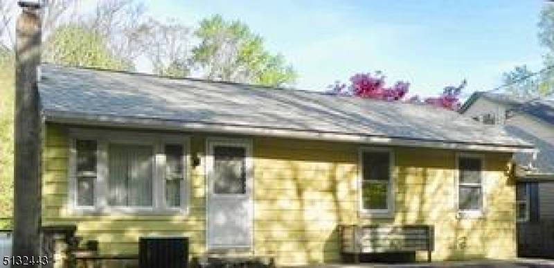 28 Apple Dr - Photo 1