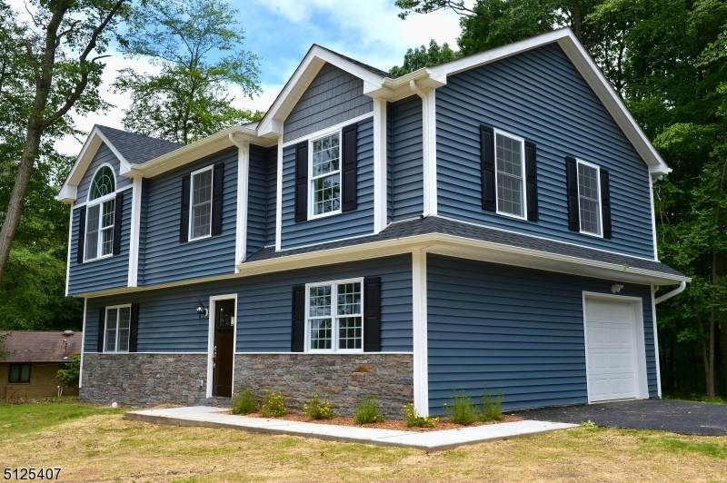 30 Dawes Way - Photo 1