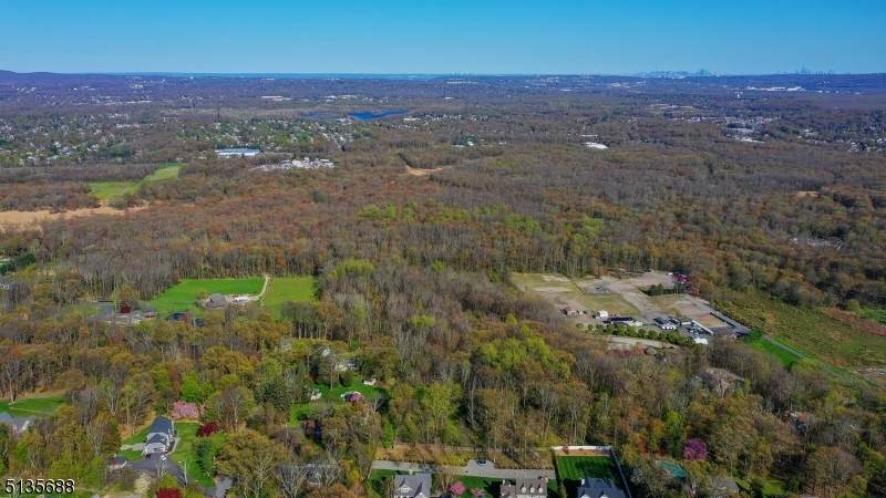 77 Orchard Dr - Photo 1