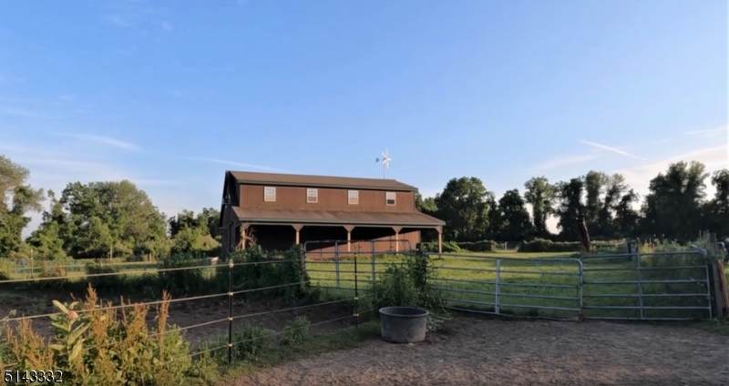 17 Woodruff Way - Photo 1