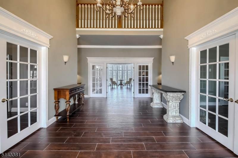129 Treadwell Ave - Photo 1