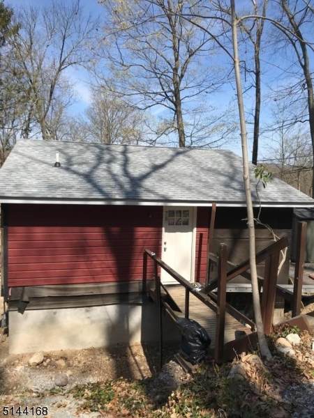 37 Ferris Ln - Photo 1