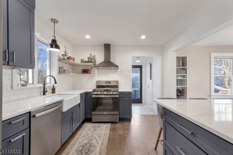 6 S Belair Ave - Photo 1