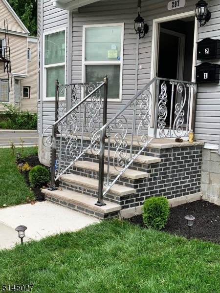 297 N Day St - Photo 1