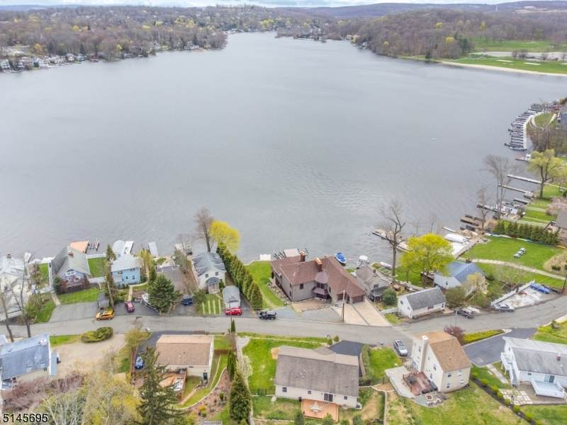 21 Shore Rd - Photo 1