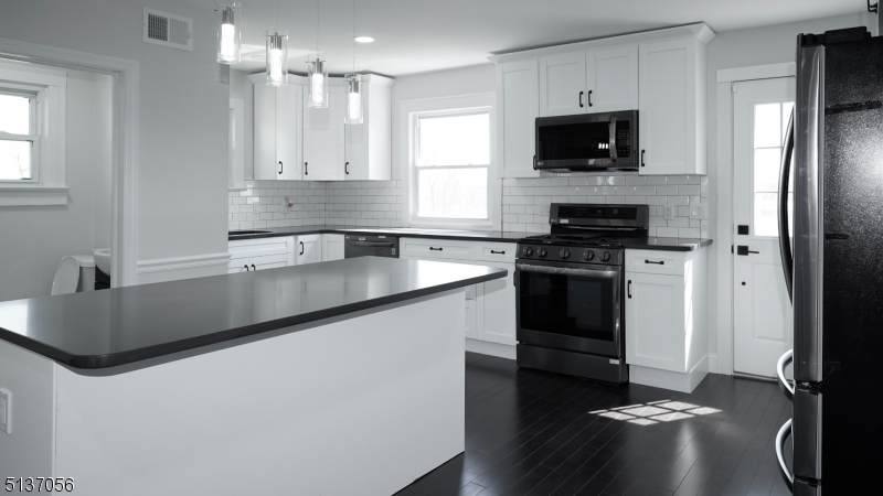 49 Woodland Ave - Photo 1