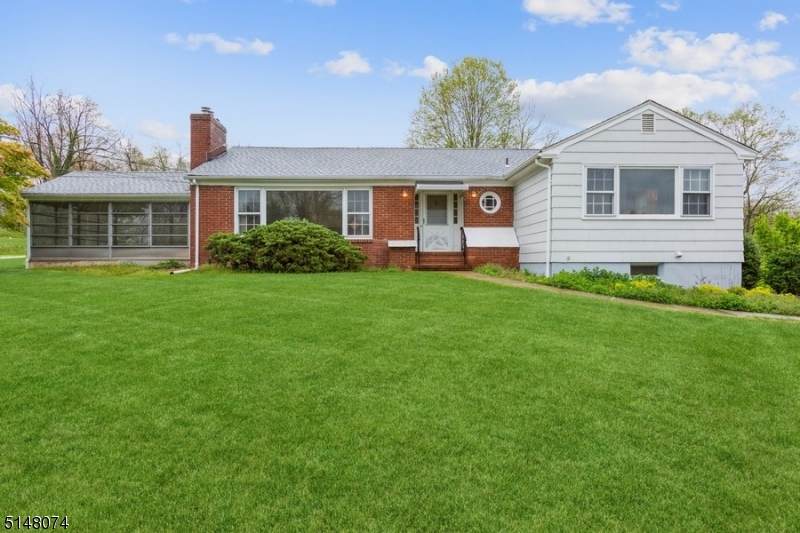 35 Pheasant Hill Drive - Photo 1