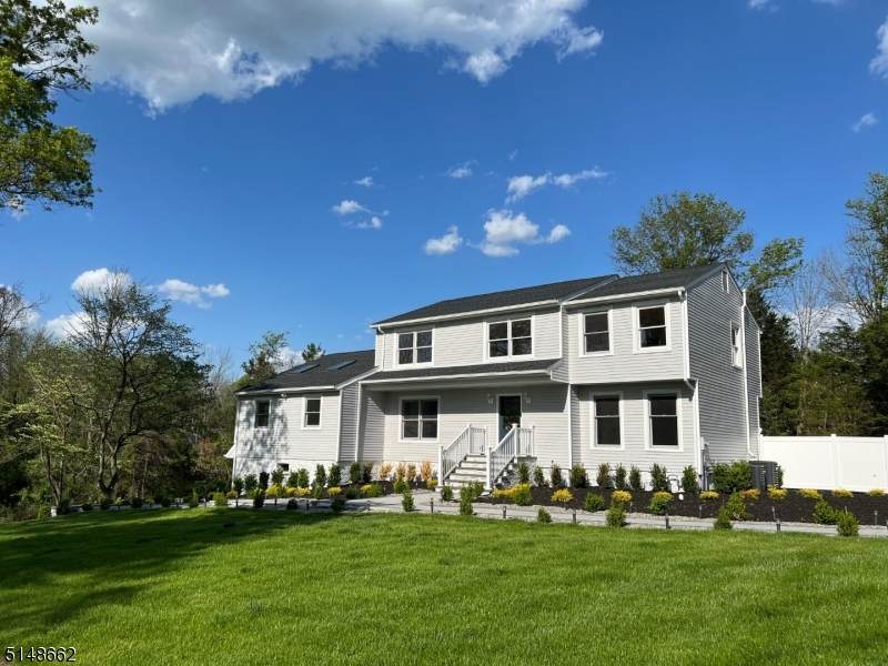 139 Hollow Rd - Photo 1