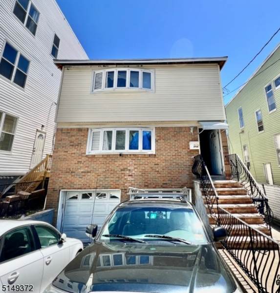 204 22Nd St - Photo 1
