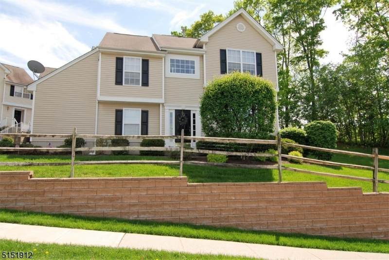 51 Brock Ln - Photo 1