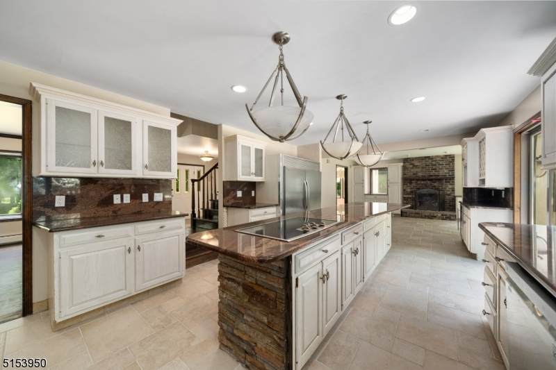 34 Andrea Ct - Photo 1