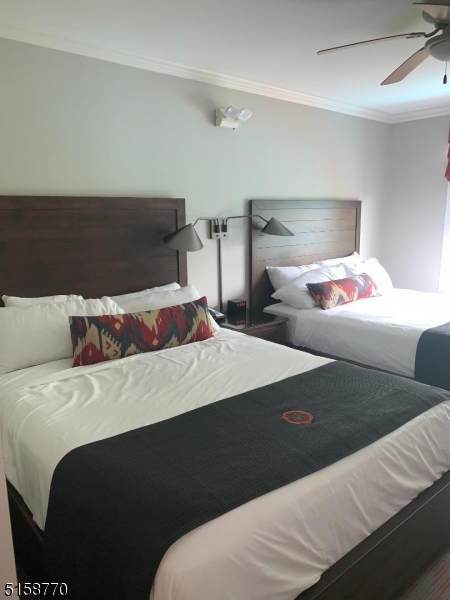 2 Chamonix Dr Rm 456 - Photo 1