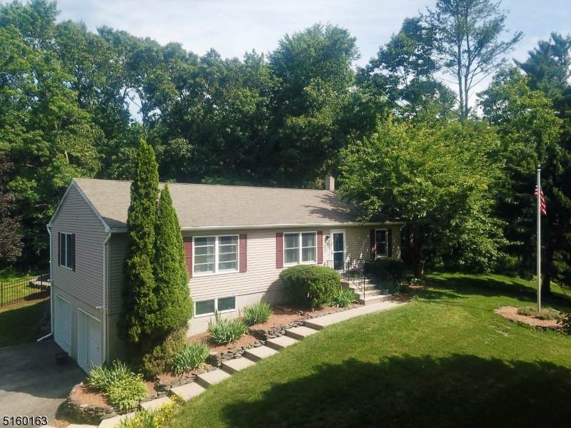 13 Chubby Ln - Photo 1