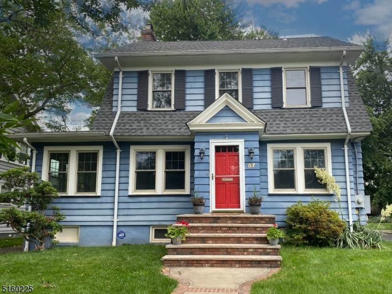 87 Oakview Ave - Photo 1
