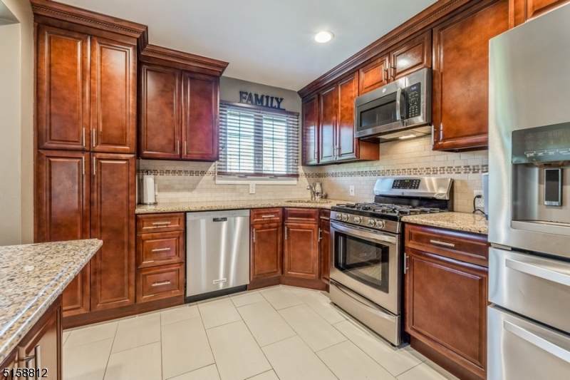 40 Distler Ave - Photo 1
