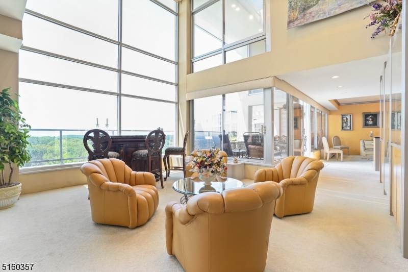 1 Claridge Dr - Photo 1