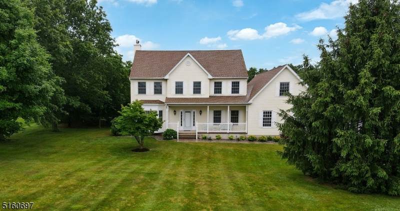 17 Norz Dr - Photo 1