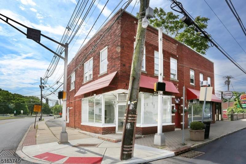 108 Franklin Ave - Photo 1