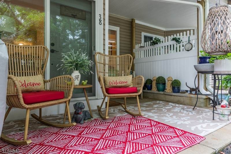 38 Morgan Ct - Photo 1