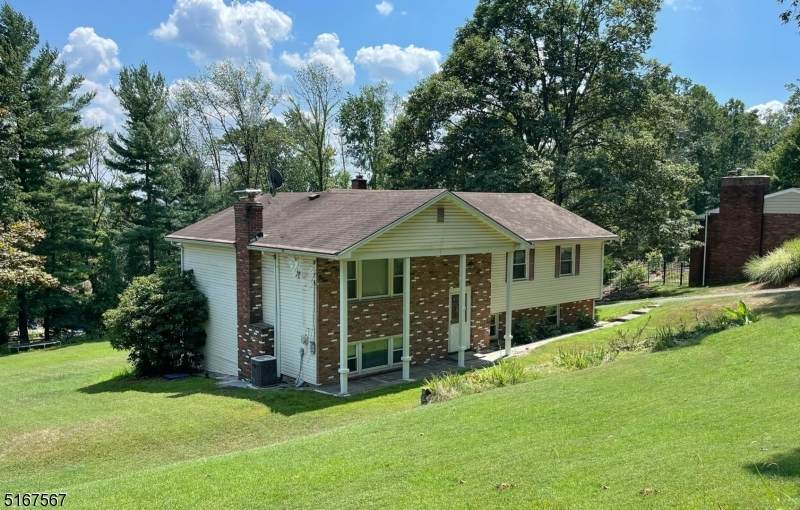 16 Foremost Mountain Rd - Photo 1