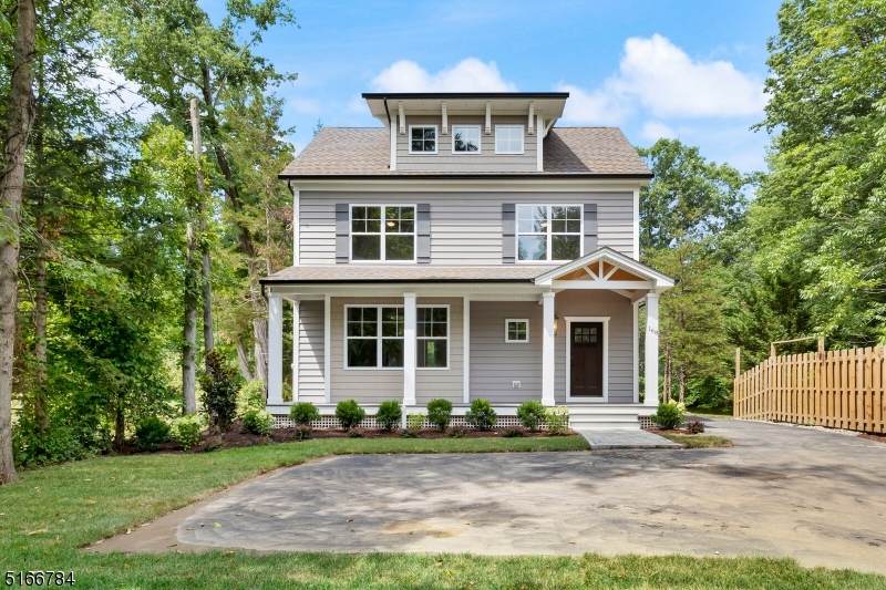168 Bungalow Ter - Photo 1