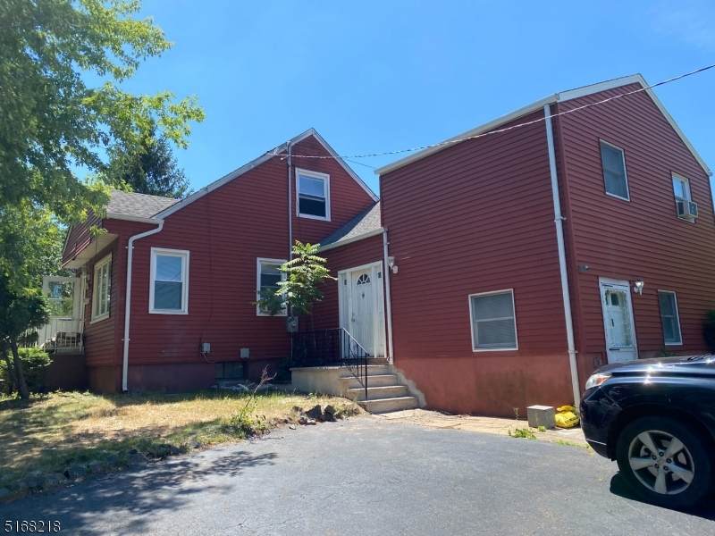 1380 Easton Ave - Photo 1