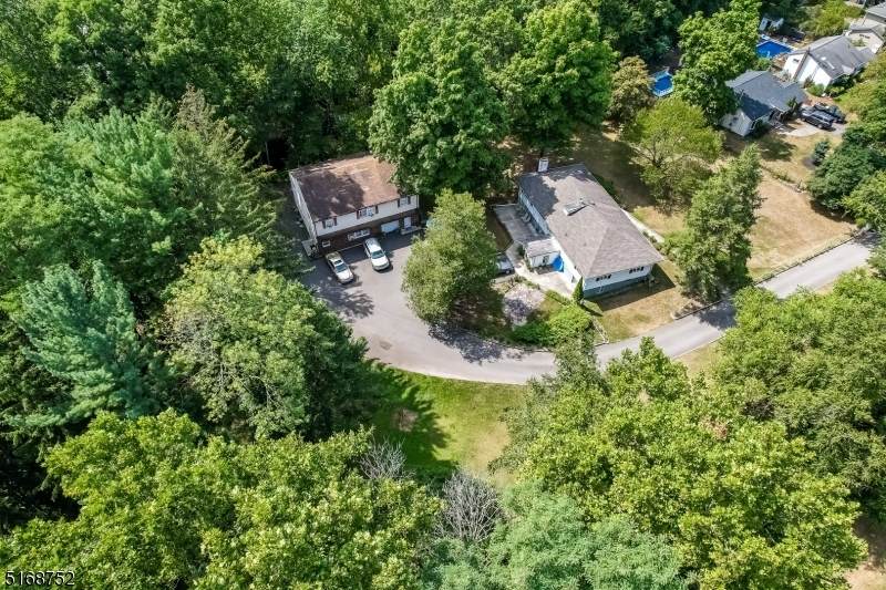 276 Garden Rd - Photo 1