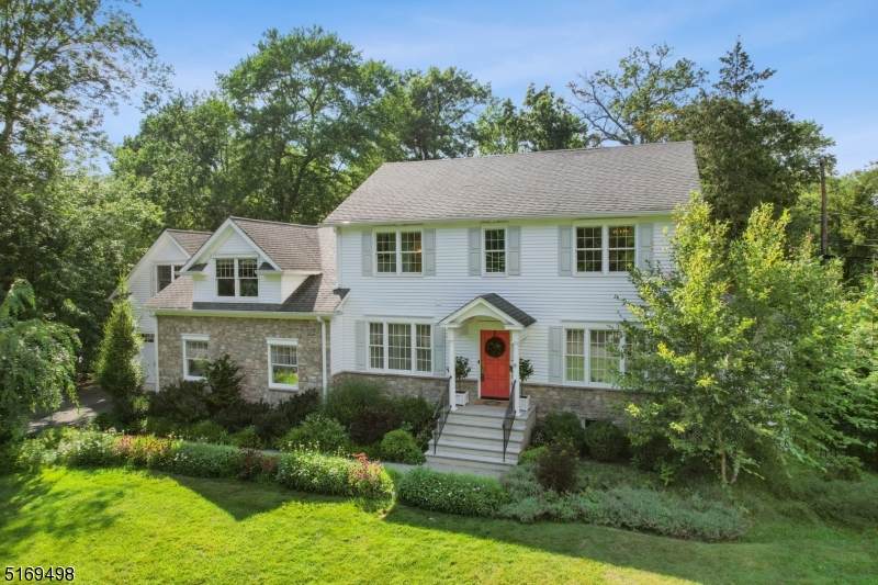 149 Braidburn Rd - Photo 1