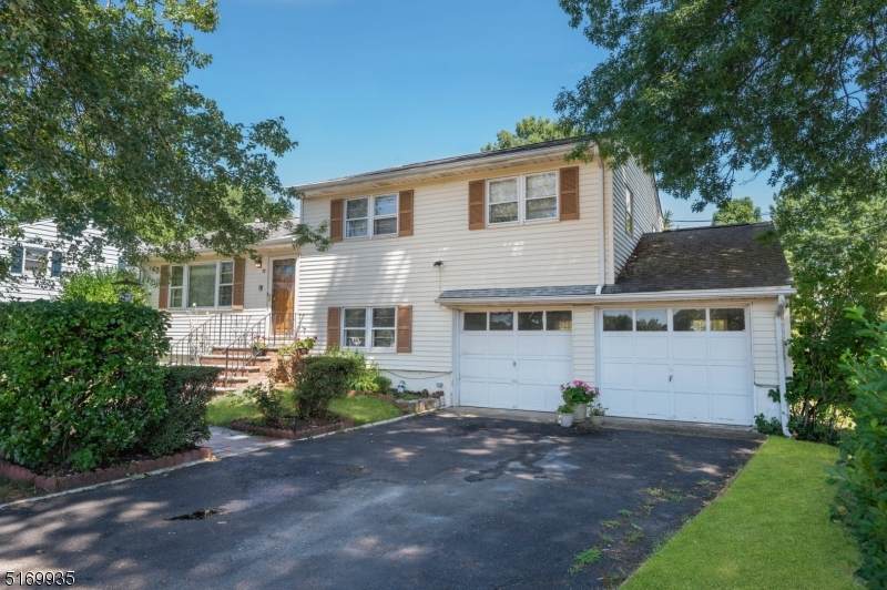 70 Highland Ave - Photo 1