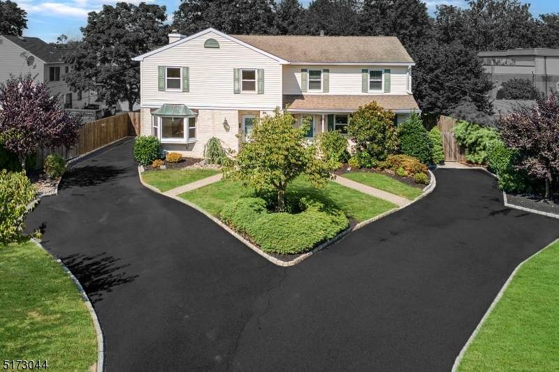 765 Boynton - Photo 1