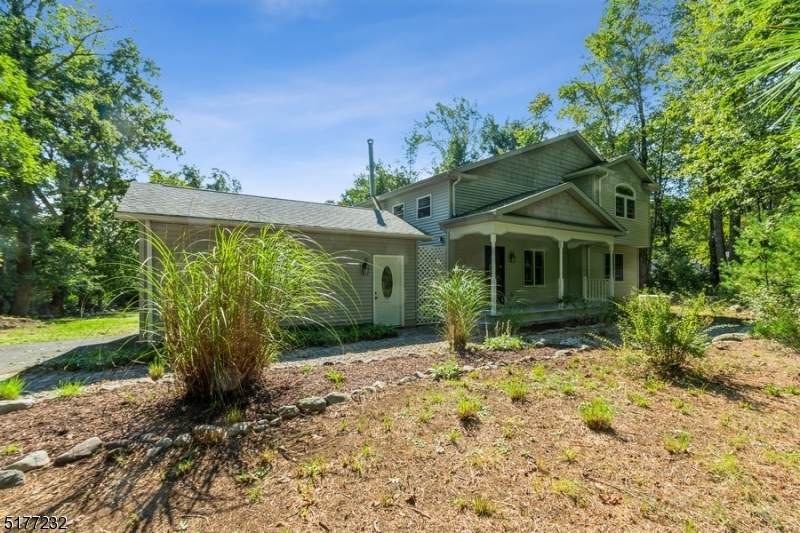 918 Mount Holly Rd - Photo 1