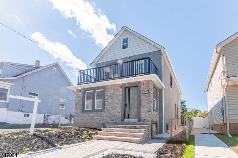 50 Maple Ave - Photo 1