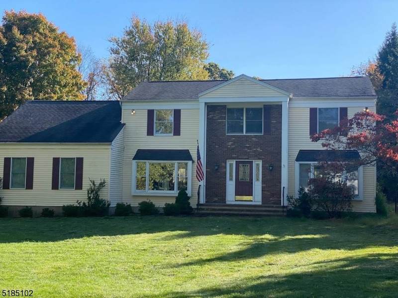 29 Jackie Dr - Photo 1