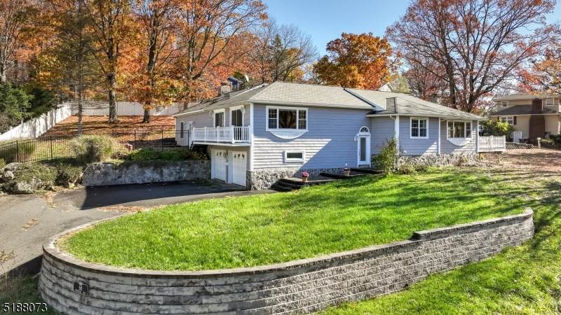 66 Minnisink Rd - Photo 1