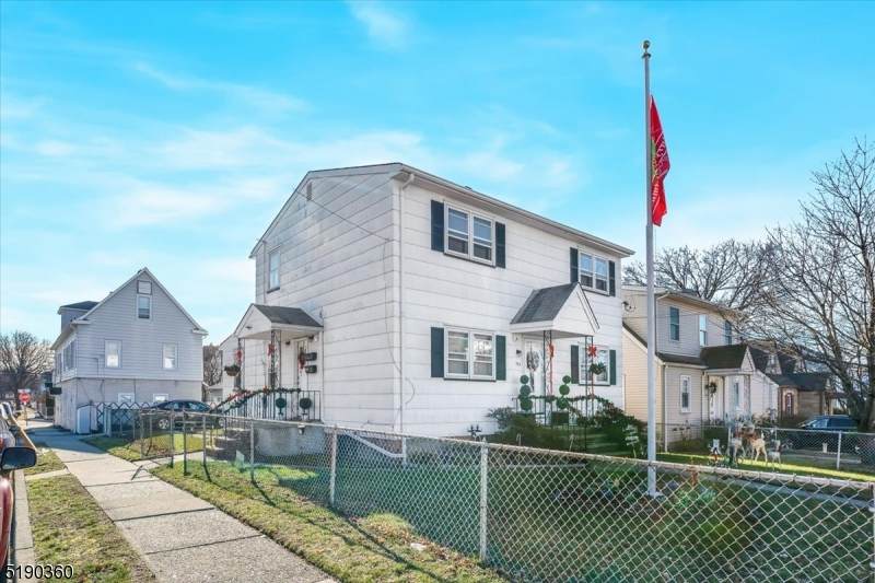 115 Van Riper Ave - Photo 1
