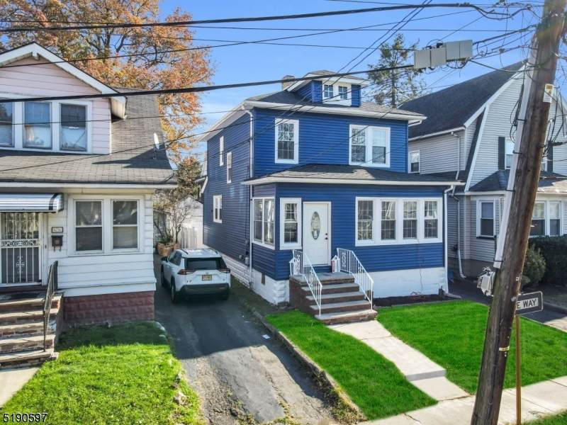 64 Elmwood Ter - Photo 1