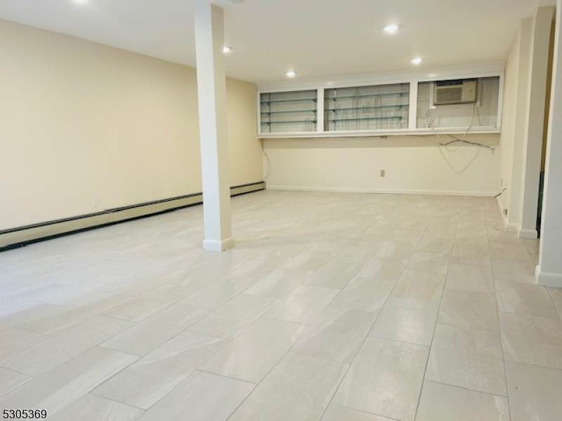 101 N Beverwyck Rd - Photo 1