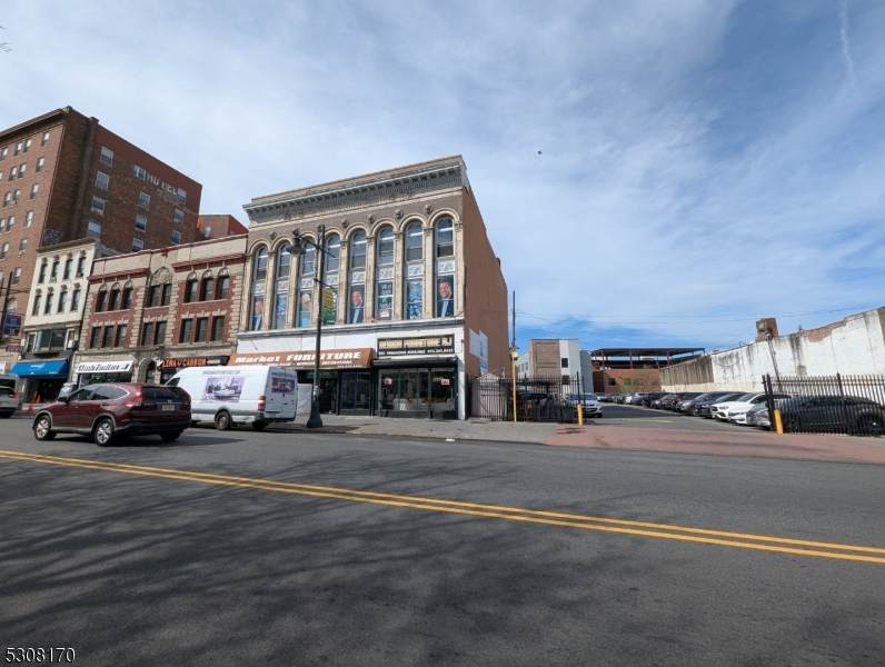 203 Market St - Photo 1