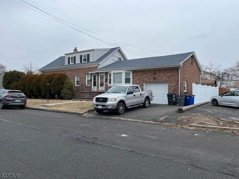 215 N 12th St - Photo 1