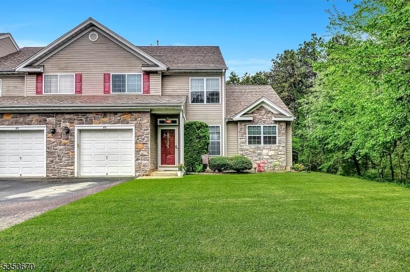 45 Manhattan Dr - Photo 1