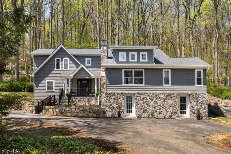 26 Woodland Rd - Photo 1