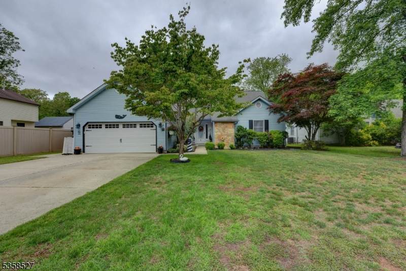 4 Cape Woods Rd - Photo 1